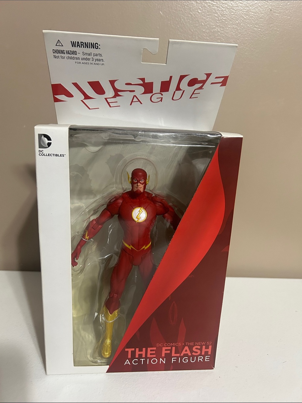 DC Comics Justice League Boxed Figure Set Artwork - Red, Blue, Gold